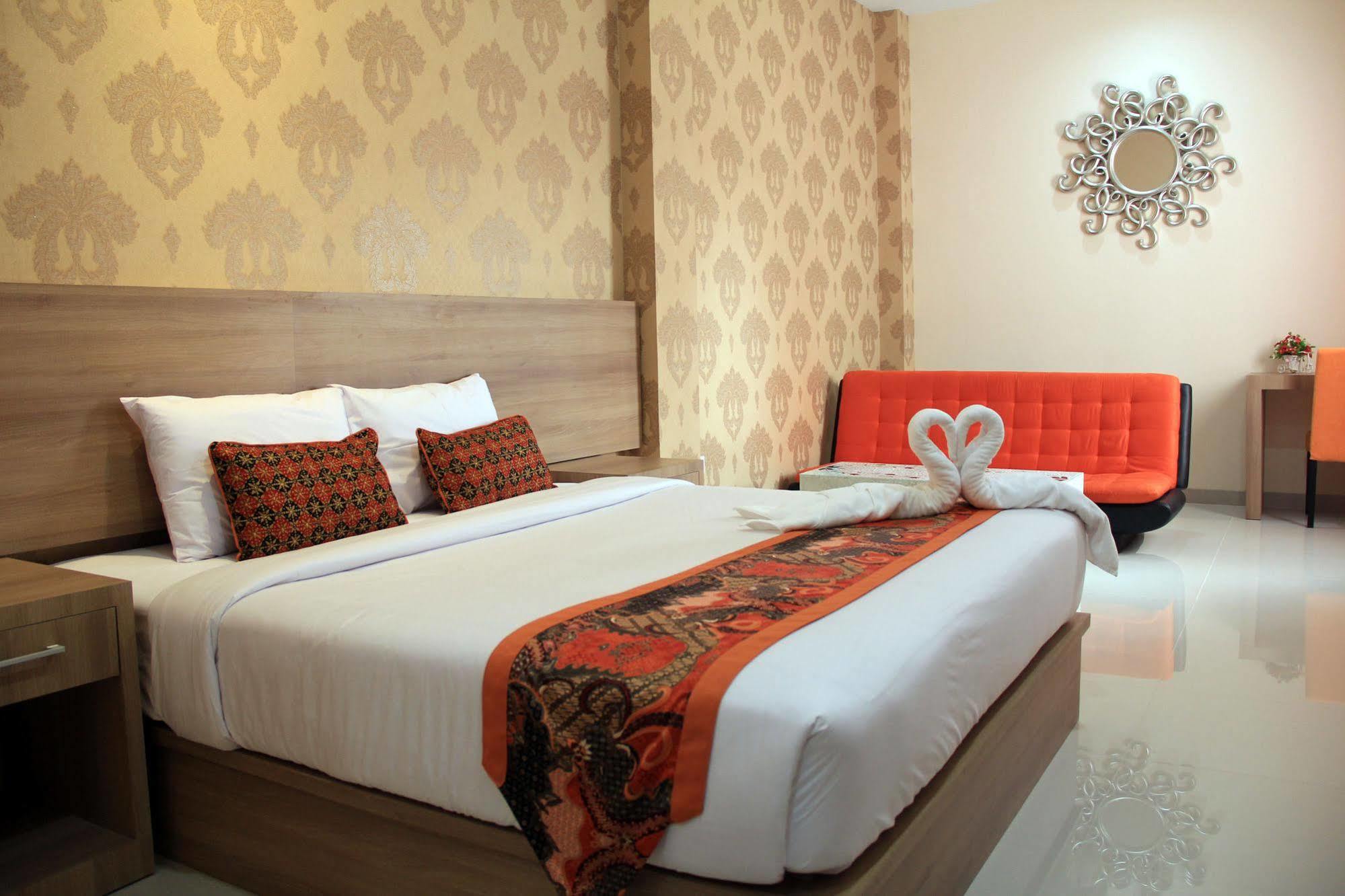 New D'Dhave Hotel Padang  Ngoại thất bức ảnh